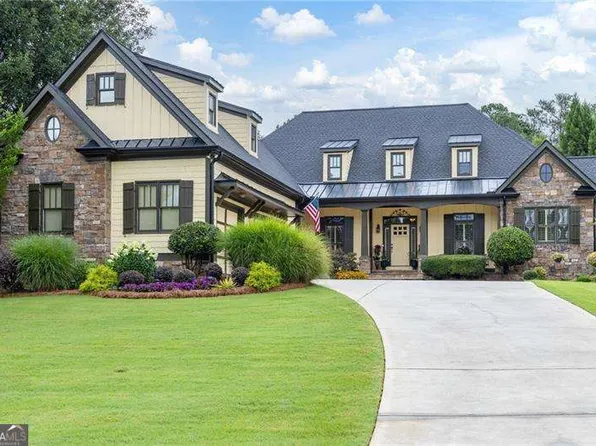 154 Gold Leaf Trl, Powder Springs, GA 30127