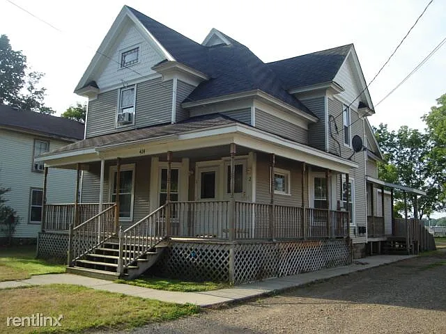 424 E. Prairie Street