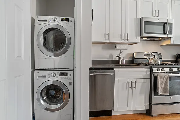 Rented by Compass | media 17