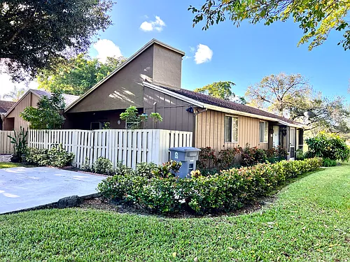 22303 Misty Woods Way Photo 1