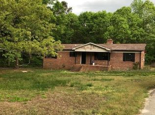 1705 Old Stage Rd, Lawrenceville, VA 23868