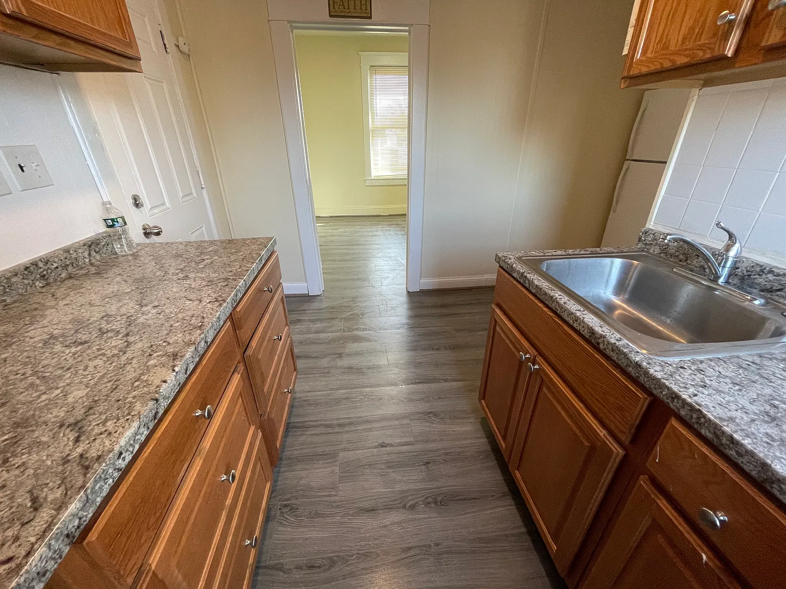 86 Woodbridge Ave — Photo 4