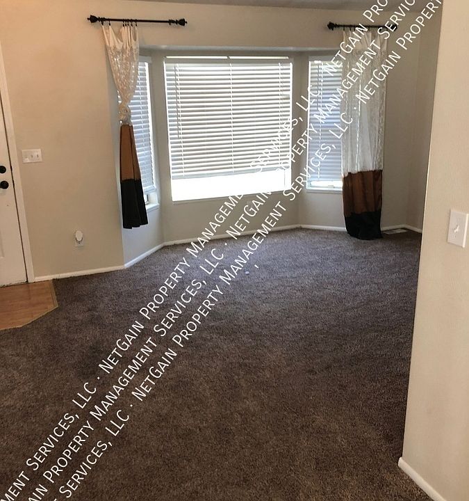 2nd image of 2074 N Chandler Dr