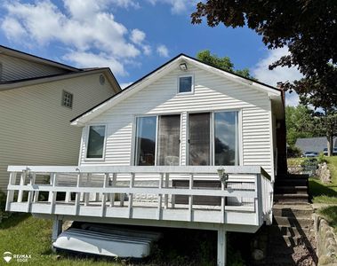 471 Algene Dr, Lake Orion, MI, 48362