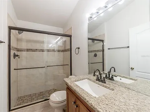 4 bed, 1769 sqft, $2,290 — Photo 2