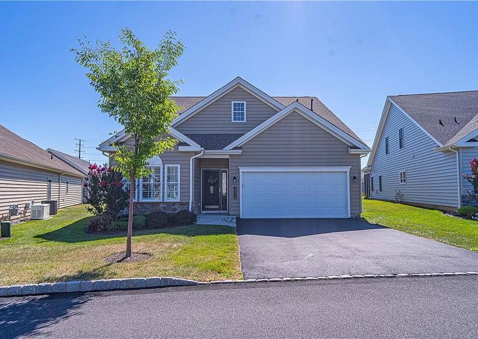 1st image of 4572 Capital Dr