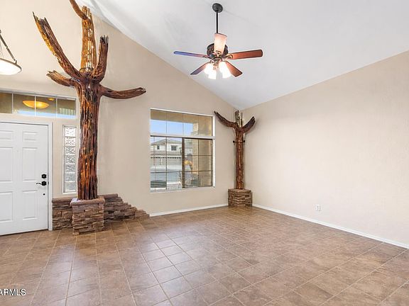 4th image of 34969 N SPUR Circle