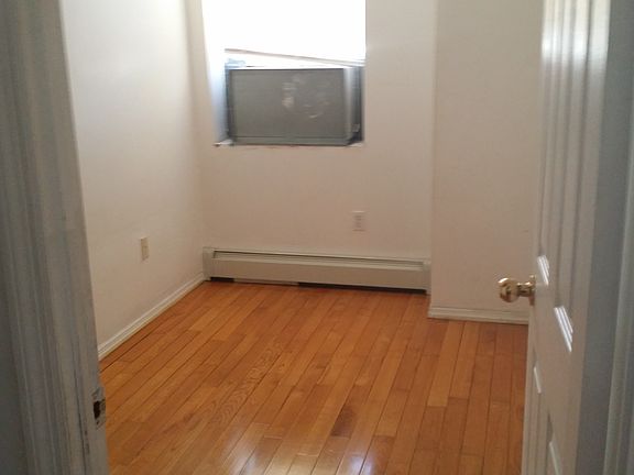2nd image of 661 51st St APT 4R