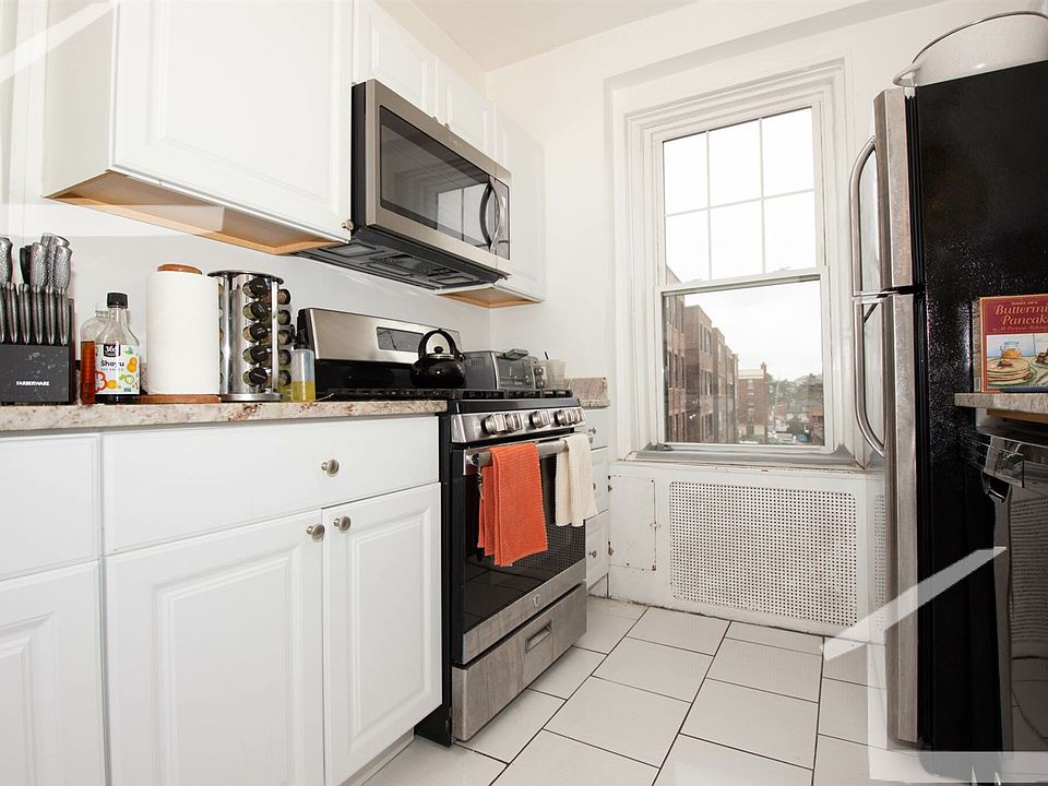 2003 Commonwealth Ave. #10 Boston (Brighton) Unit Photo 5