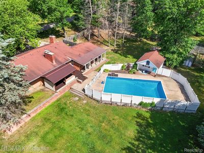 2939 Shirley St, Milford, MI, 48380