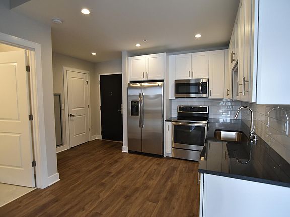 2nd image of 3833 Broad Way #411