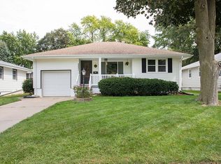 2421 S 47th St, Omaha, NE 68106