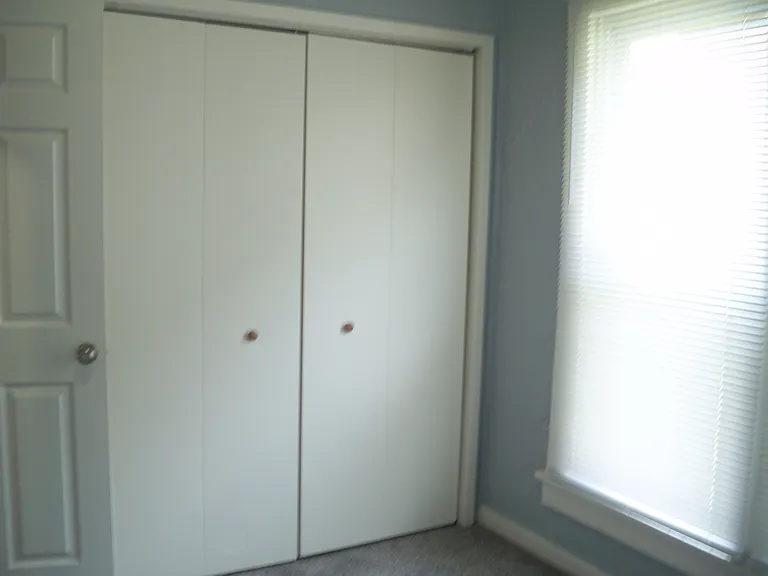 1120 S Pasfield St — Photo 23