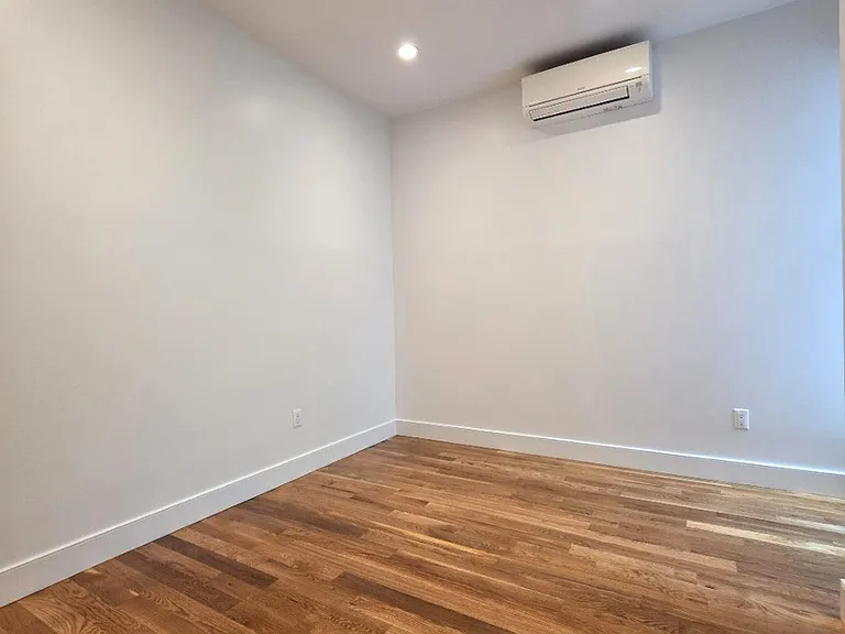 1793 Bedford Ave #3L — Photo 10