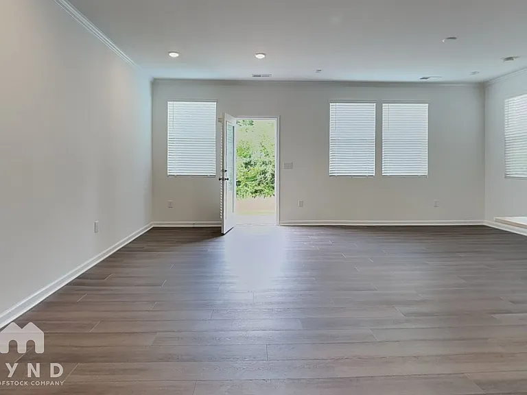 172 Blossom Field Way — Photo 5