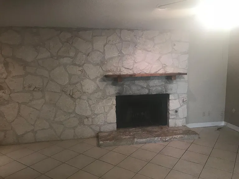 Mesa B Fireplace