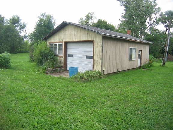 2nd image of 301 Hoblit Ave