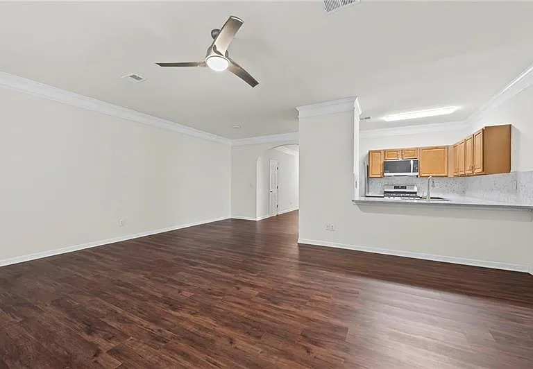 5662 Lawley Dr — Photo 9