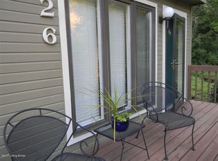626 Ledgeview Park Dr, Louisville, KY 40206