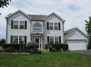 1027 Sonoma Ln, Aurora, IL 60502