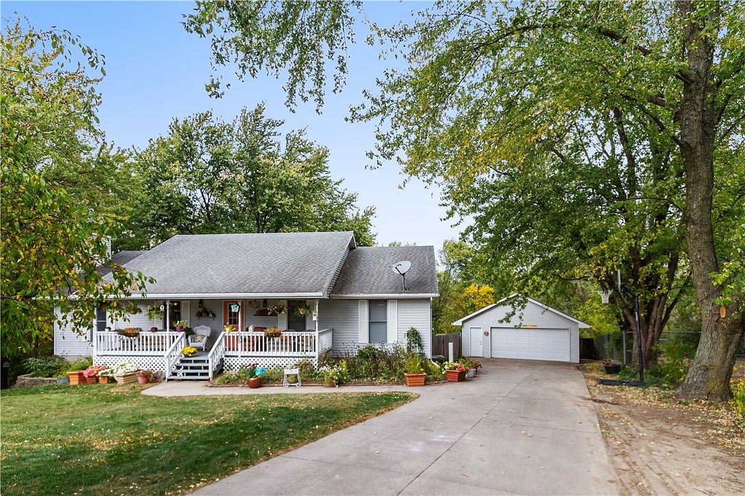 505 6th St NE, Mitchellville, IA 50169 Zillow