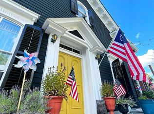 21 Combs Hollow Rd, Mendham, NJ 07945