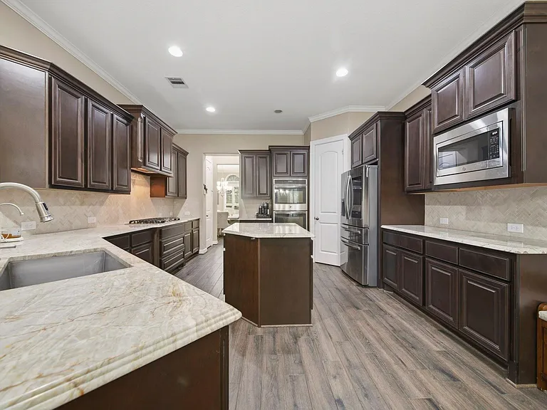 11 Marino Dr — Photo 8