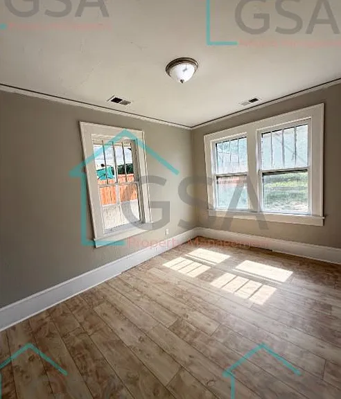 19 Watson Ave — Photo 9
