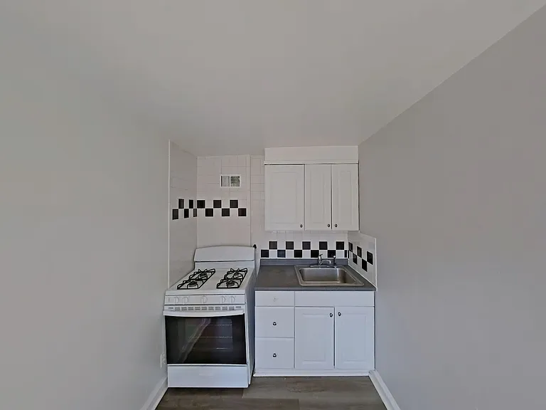 3315 Indian Queen Ln — Photo 3