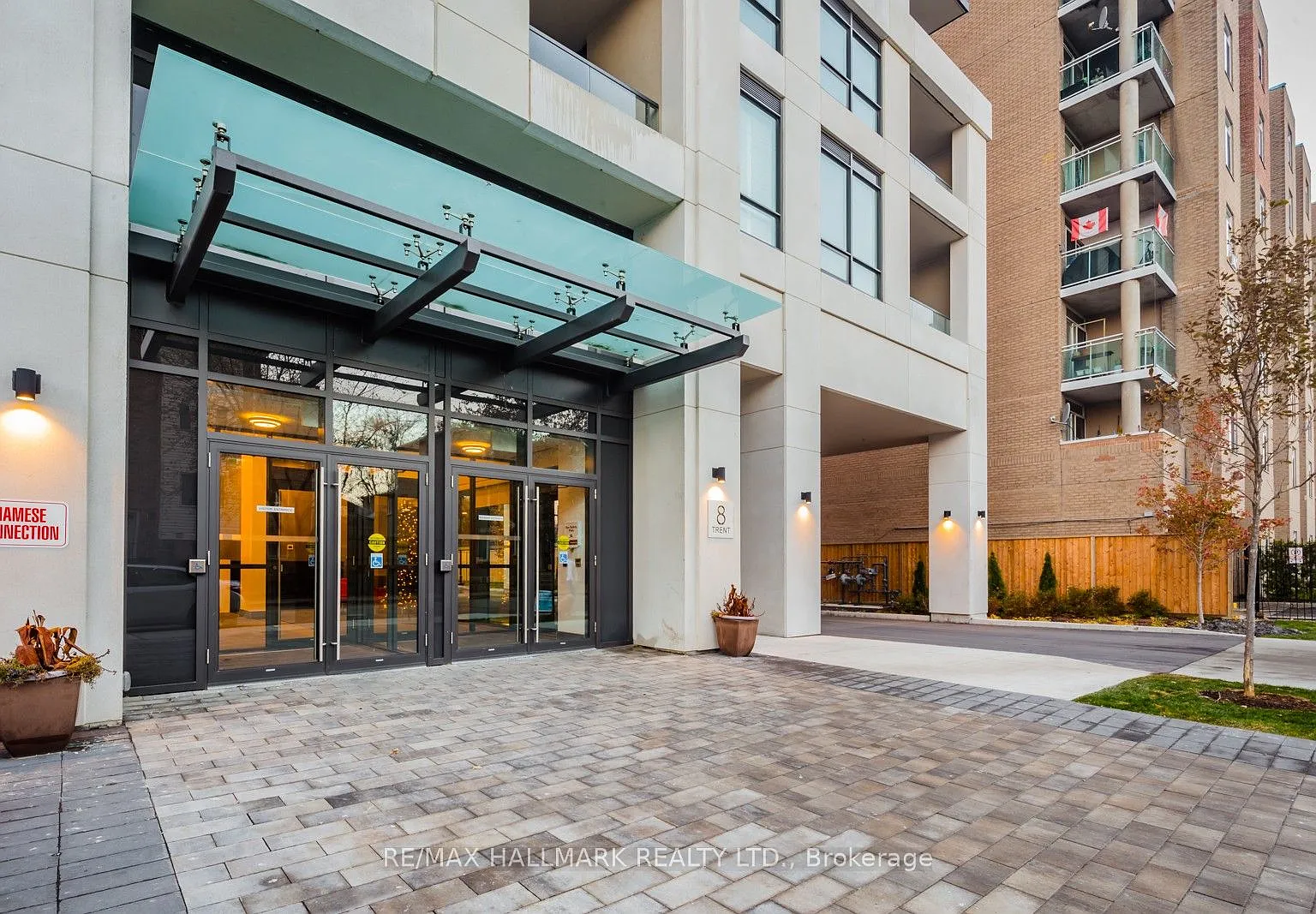 2 bed, $2,350 — Photo 1
