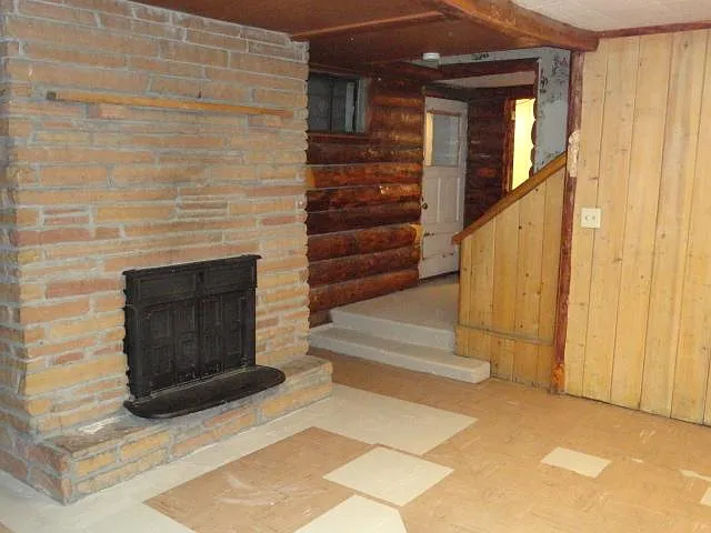 1103 Main St #5 — Photo 5