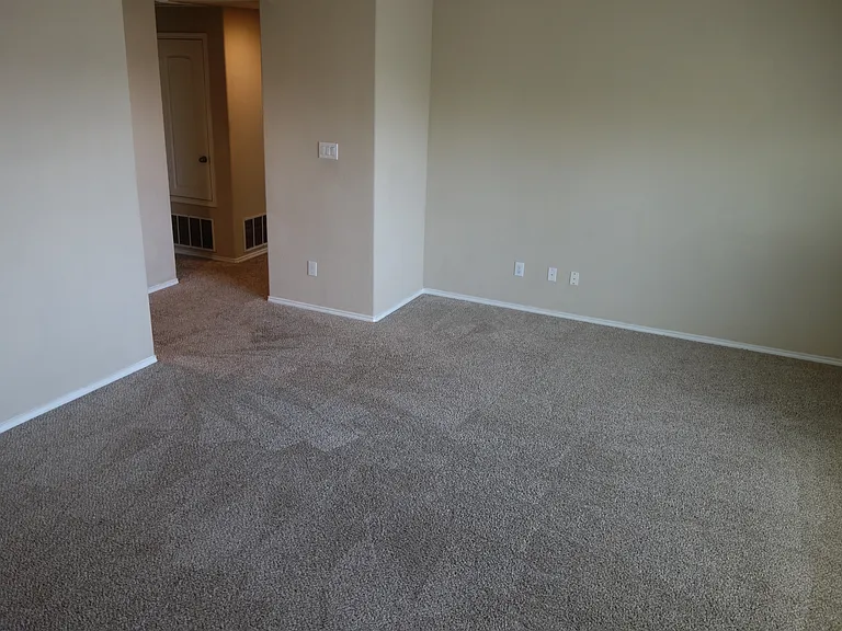 12221 Big Rock Dr — Photo 24
