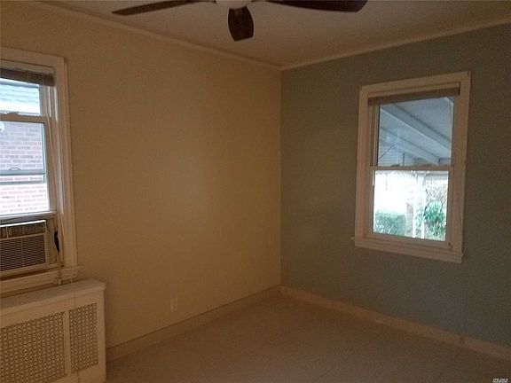 3rd image of 8248 257th St