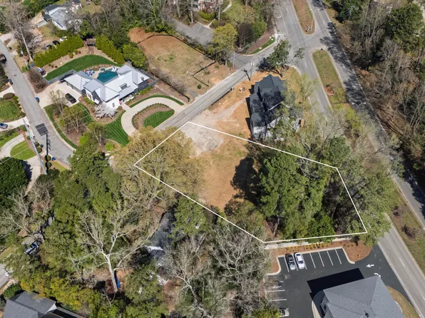 109 Edenburgh Rd #7, Raleigh, NC 27608