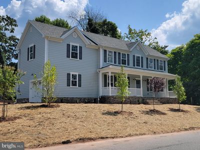 33 Market St, Somerset, NJ, 08873