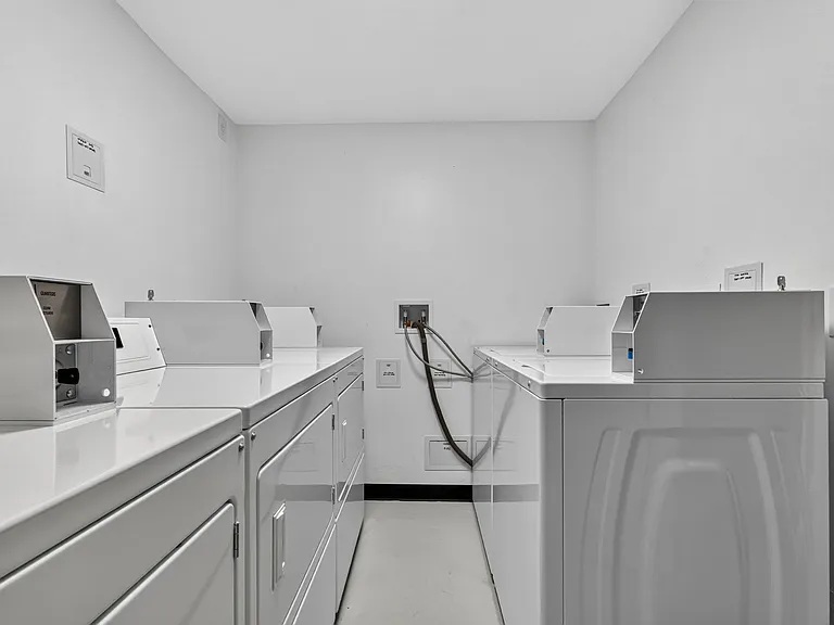 453 W 263rd St #3 — Photo 12