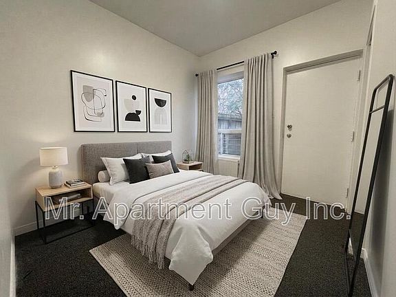 3rd image of 188 Seaton St Unit 1