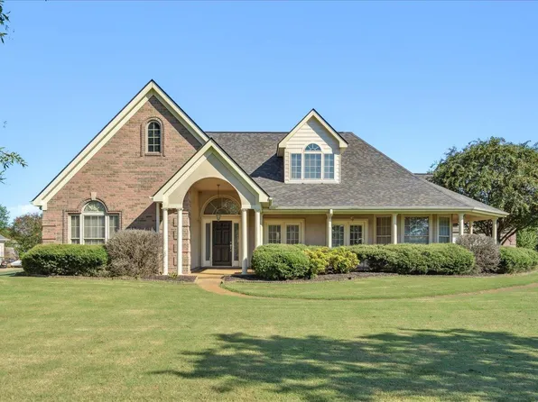 160 Kylie Gayle Rd, Oakland, TN 38060