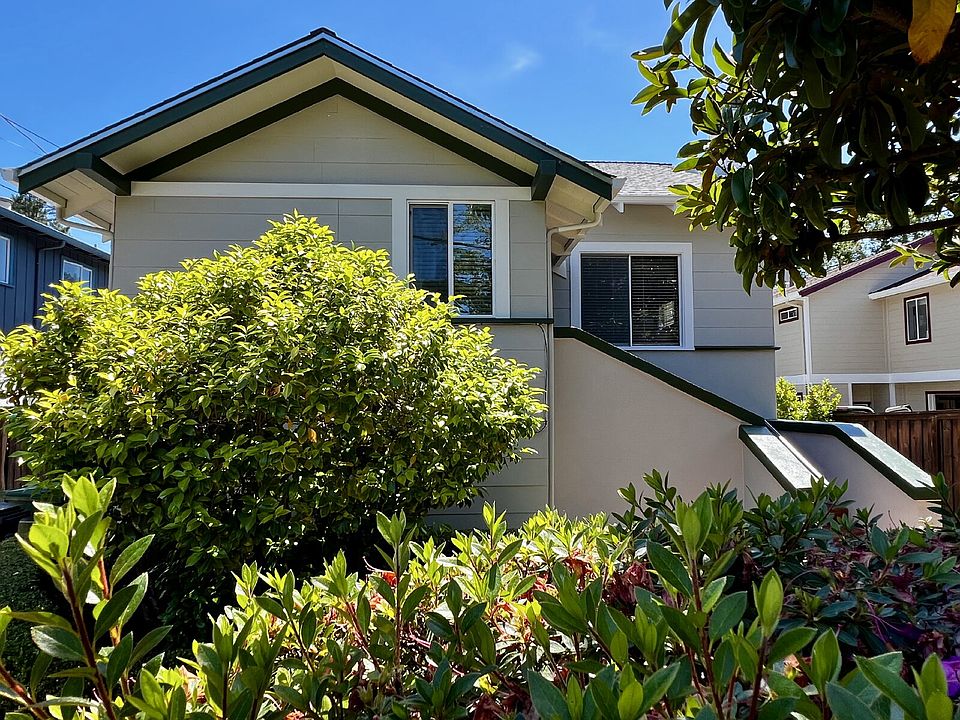 1st image of 28 Cordone Dr