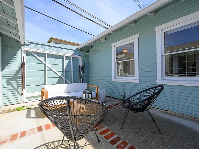 2213 Arizona Ave — Photo 12