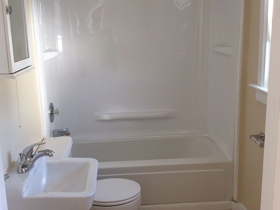 2nd image of 408 W Yates Ave