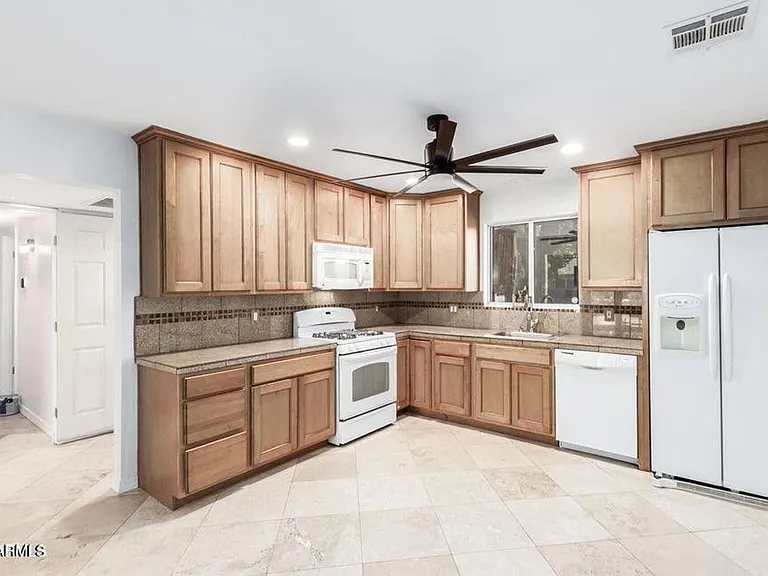 7544 E Kimsey Ln — Photo 6