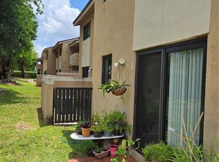 15421 SW 80th St APT 205, Miami, FL 33193