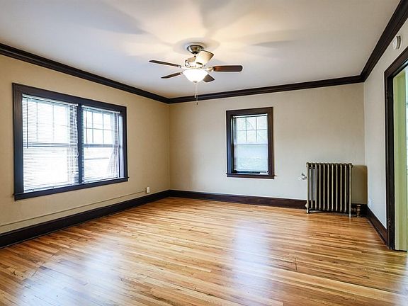 3rd image of 451 Fairview Ave N #2b33hdf4k