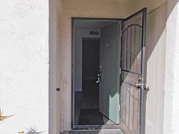 3rd image of 8755 Gilman Dr