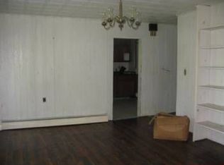 6085 Adams Rd, Marlette, MI 48453