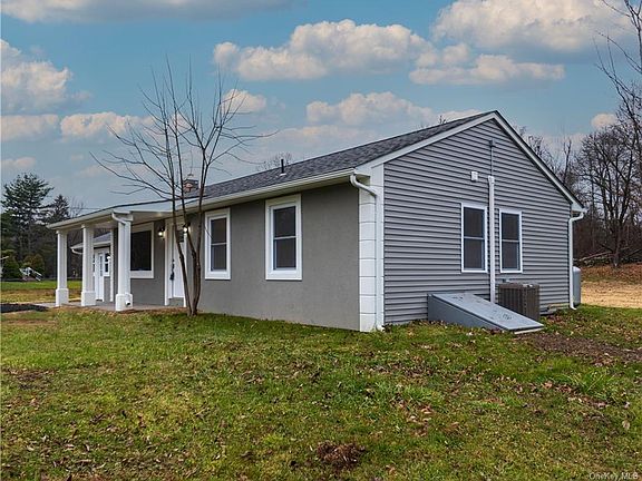 4th image of 31 McCall Pl