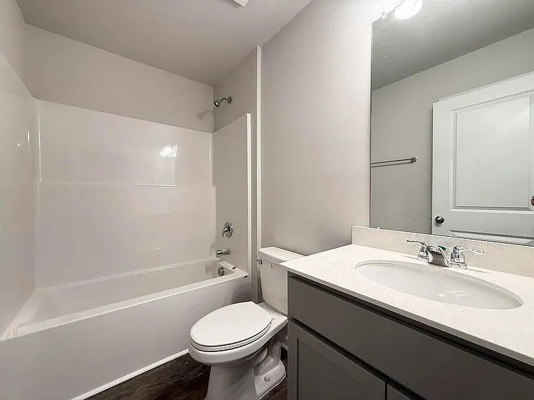5171 Meagan Ln NE — Photo 8