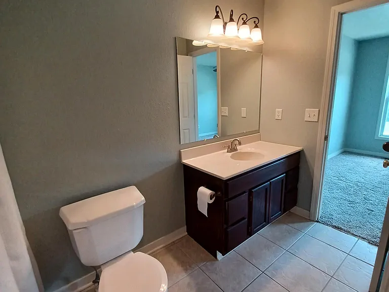 8108 NW 77th Ct — Photo 31