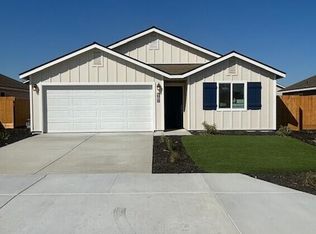 30725 Crestline Rd, Visalia, CA 93291